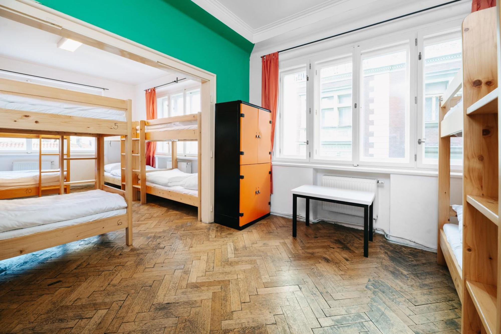 Benedikt City Center Hostel Praha Eksteriør bilde