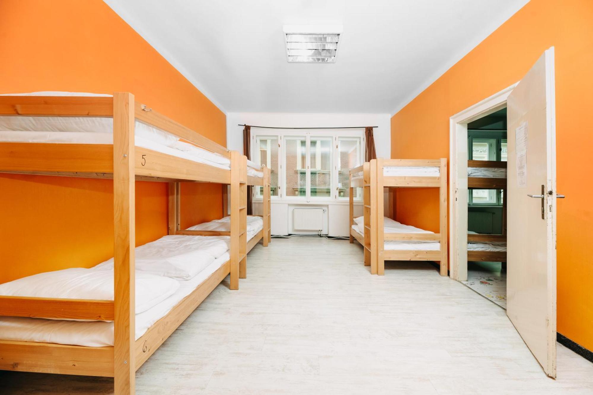 Benedikt City Center Hostel Praha Eksteriør bilde